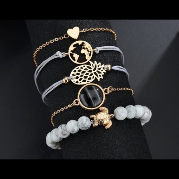 NEW Set of 5 Beautiful Charm Bracelets - Picture 3 of 3